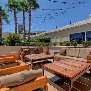 https://mgm-signature-02-611-strip-view-jacuzzi-studio.las-vegashotels.net